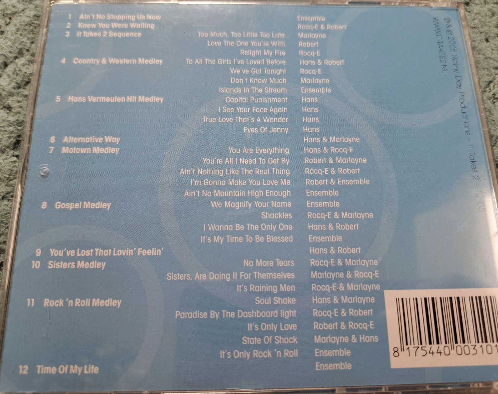 De CD It takes 2 A theatrical Concert. Live Concert van Hans Vermeulen,Robert Walker,Marlayne Sahupala en Rocq-e Harrell. – photo 2